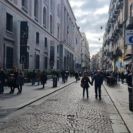 La Luna A Toledo