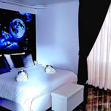 Apartment La Luna A Toledo *